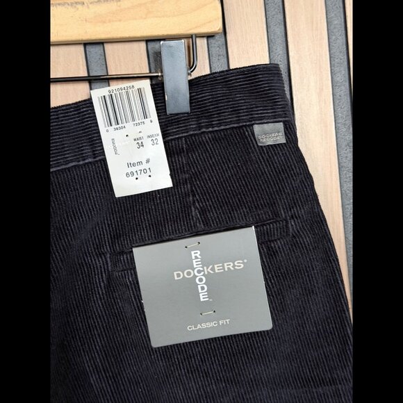 New Dockers Pants 34 x 32 Mens Black Corduroy Cuffed Classic Fit Recode Crushed - Picture 7 of 10